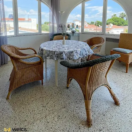 Tranquilo Apartamento Welcs 011 Con Parking Empuriabrava