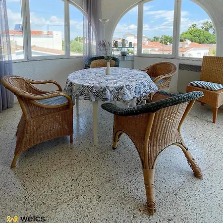 Tranquilo Apartamento Welcs 011 Con Parking Empuriabrava